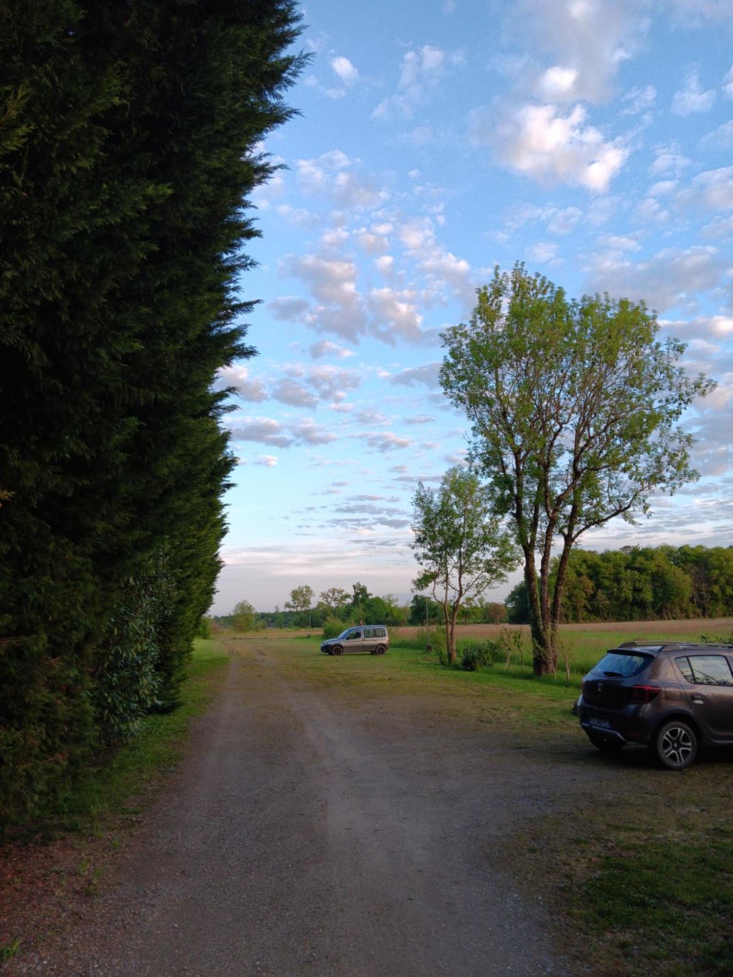 Gite Au Moulin Du Comte Bourrouillan エクステリア 写真